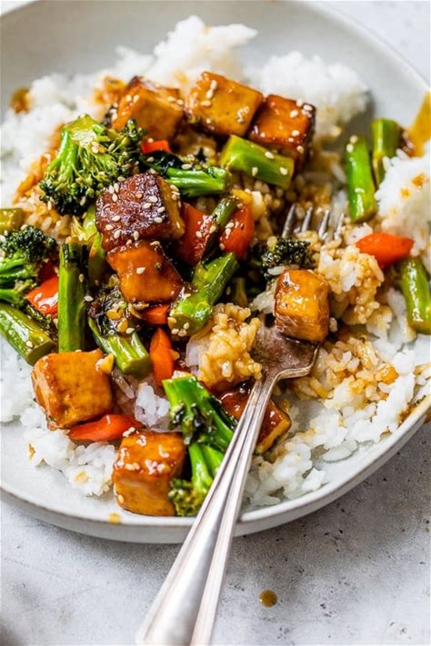 tofu-stir-fry-with-vegetables-in-a-soy-sesame-sauce image