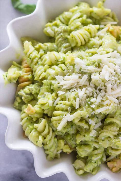 the-best-avocado-pasta-gimme-delicious image