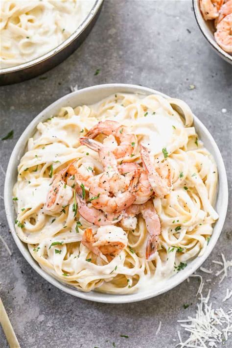 easy-homemade-shrimp-alfredo-tastes-better-from-scratch image