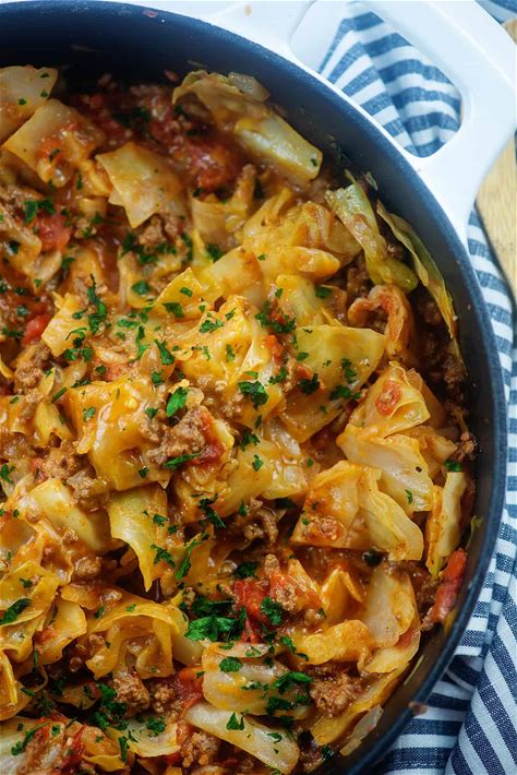 cheesy-cabbage-casserole-that-low-carb-life image