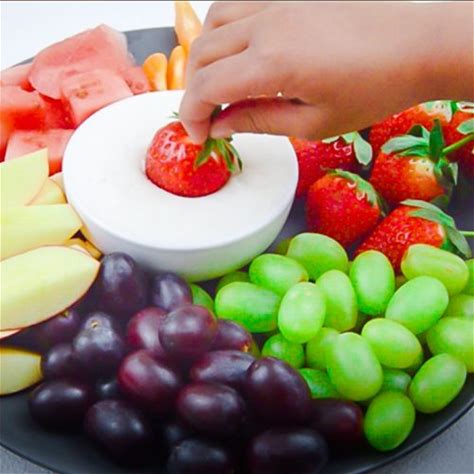 healthy-4-ingredient-yogurt-fruit-dip-ready-in-2 image
