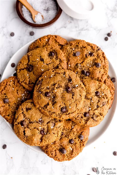 the-best-vegan-chocolate-chip-cookies image