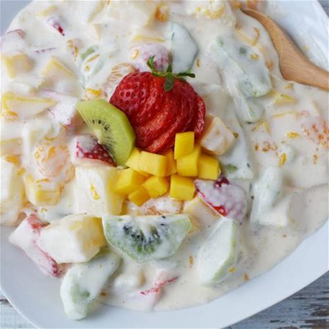 easy-hawaiian-cheesecake-salad-recipe-bubbapie image