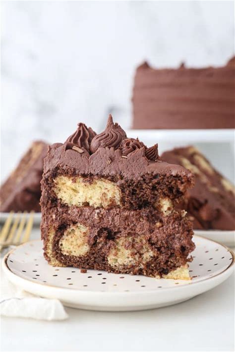 easy-marble-cake-recipe-moist-fluffy-cake-with image