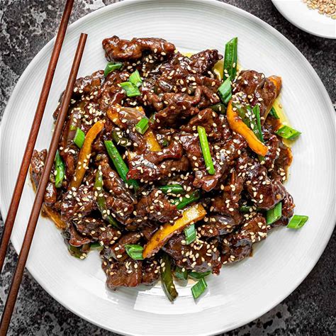beef-stir-fry-quick-and-easy-recipe-cubes-n-juliennes image
