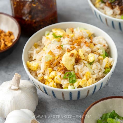 garlic-egg-fried-rice-sinangag-riverten-kitchen image