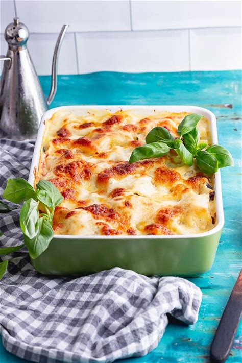 roasted-vegetable-lasagne-the-cook-report image