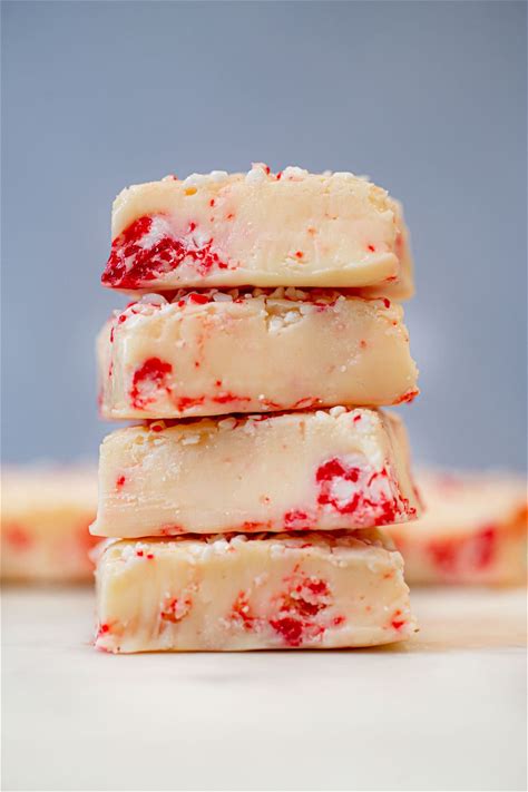 easy-peppermint-fudge-recipe-perfect-for-gifts image