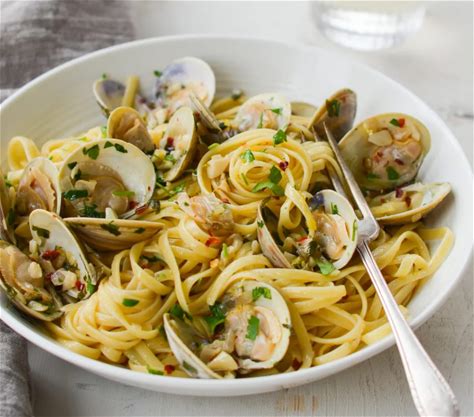 restaurant-style-linguine-with-clams-once-upon-a image