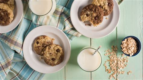 oatmeal-marble-cookies-recipe-thehub-from-walmart image