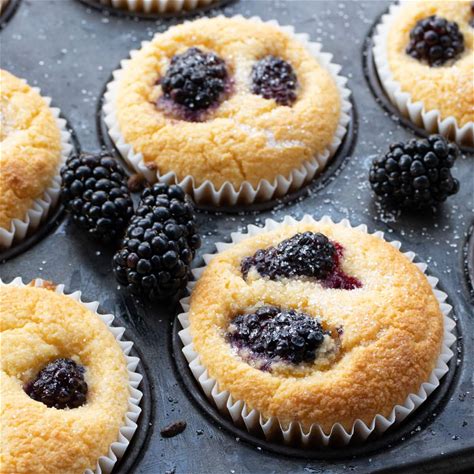 almond-flour-blackberry-muffins-sugar-free-londoner image