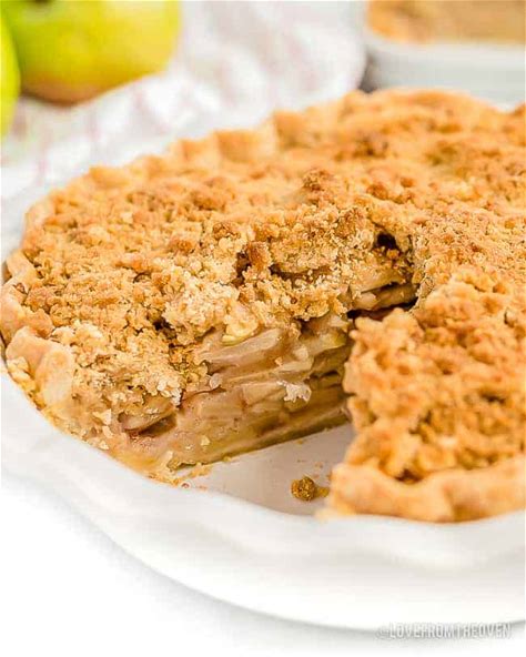 the-best-dutch-apple-pie-recipe-love-from-the-oven image