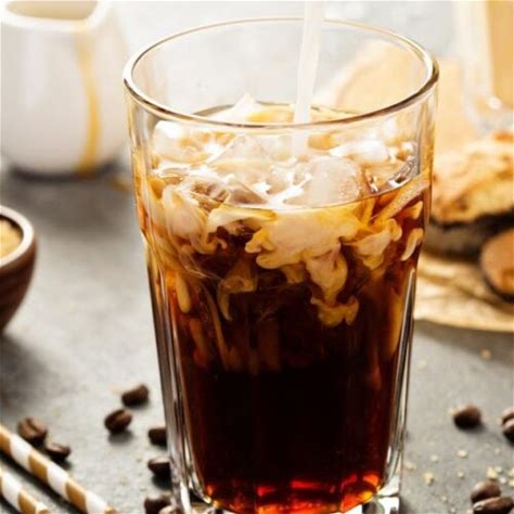 17-fun-iced-coffee-recipes-to-make-at-home image