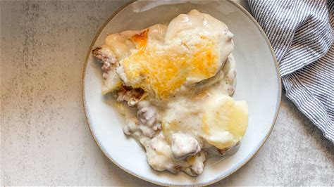 creamy-hamburger-potato-casserole-recipe-mashed image