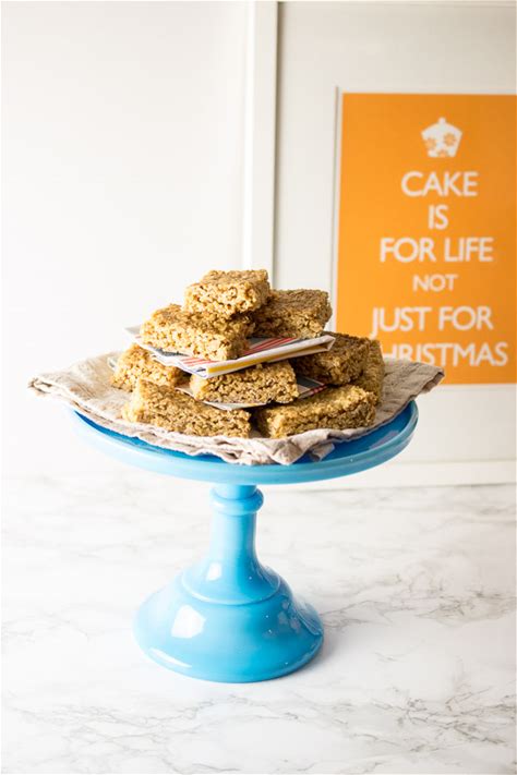 soft-and-chewy-flapjacks-every-nook-cranny image