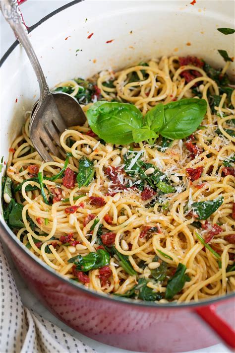 sun-dried-tomato-pasta-with-spinach-cooking-classy image