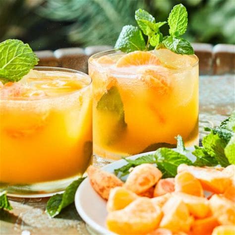 mandarin-spritz-cocktail-or-mocktail-whats image