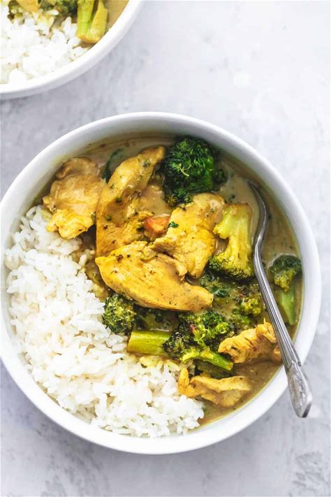 chicken-and-broccoli-coconut-curry image