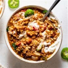 slow-cooker-vegan-red-lentil-chili-running-on-real image