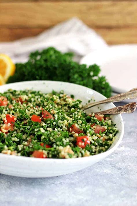 easy-tabbouleh-salad-recipe-the-kiwi-country-girl image