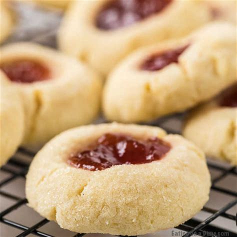 easy-raspberry-thumbprint-cookie-recipe-eating image