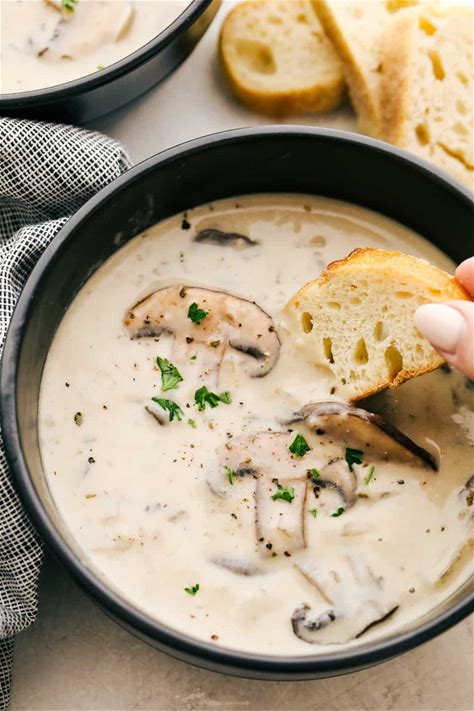 cream-of-mushroom-soup-recipe-the-recipe-critic image