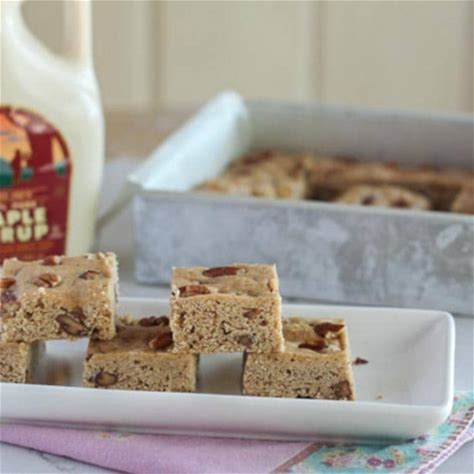 gluten-free-browned-butter-maple-nut-bars image