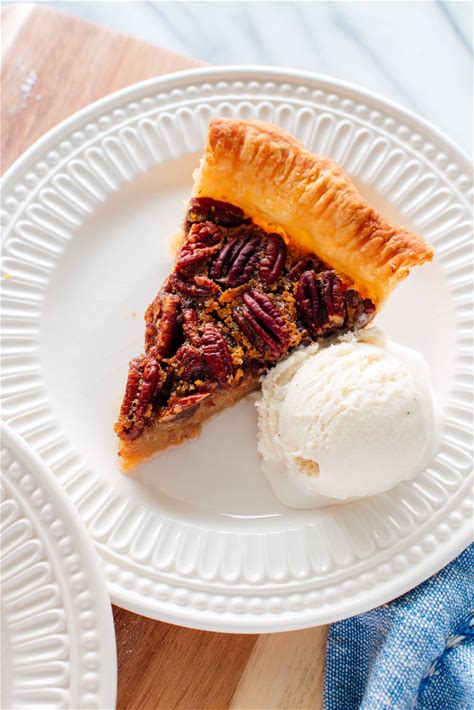 naturally-sweetened-pecan-pie-recipe-cookie-and image