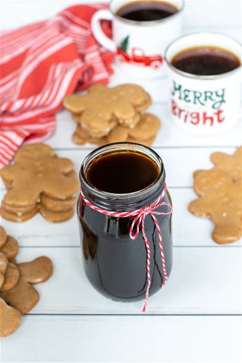 gingerbread-simple-syrup-the-schmidty-wife image
