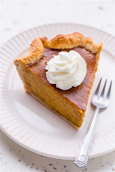 bourbon-pumpkin-pie-baker-by-nature image