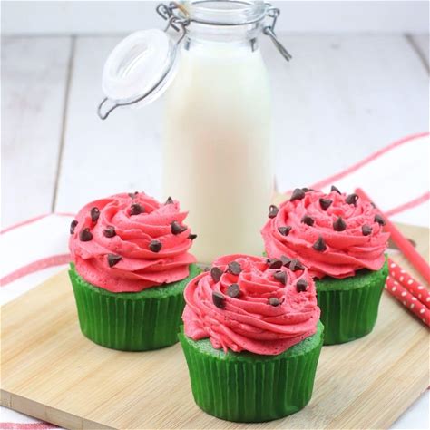 watermelon-cupcakes-mamas-on-a-budget image