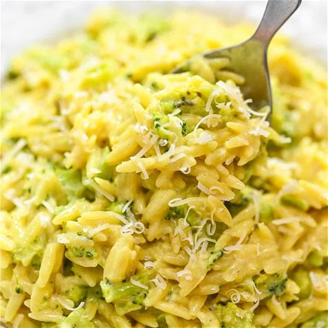 creamy-broccoli-orzo-cooktoria image