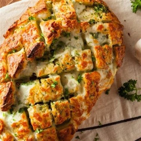 25-easy-pull-apart-bread-recipes-for-sharing-insanely image