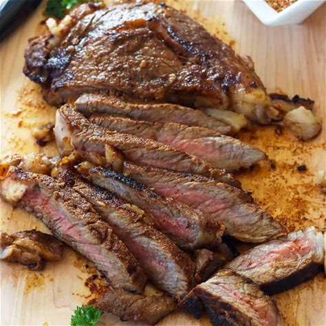 best-chipotle-steak-recipe-video-seeking-good image