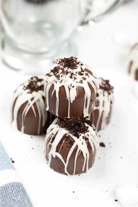 oreo-hot-chocolate-balls-it-is-a-keeper image
