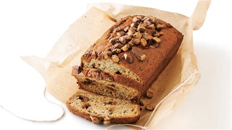 reeses-peanut-butter-cup-banana-bread image