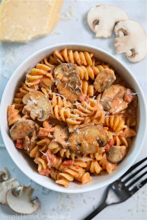 creamy-tomato-and-mushroom-rotini-pasta-simply image
