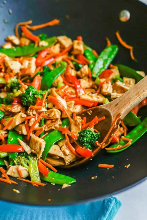 leftover-turkey-stir-fry-family-food-on-the-table image