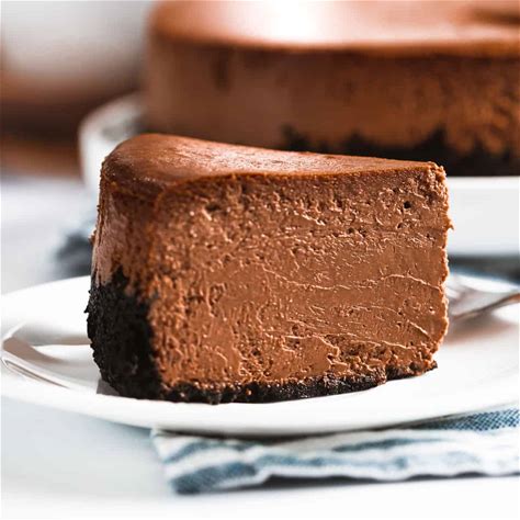 silky-chocolate-cheesecake-drive-me-hungry image