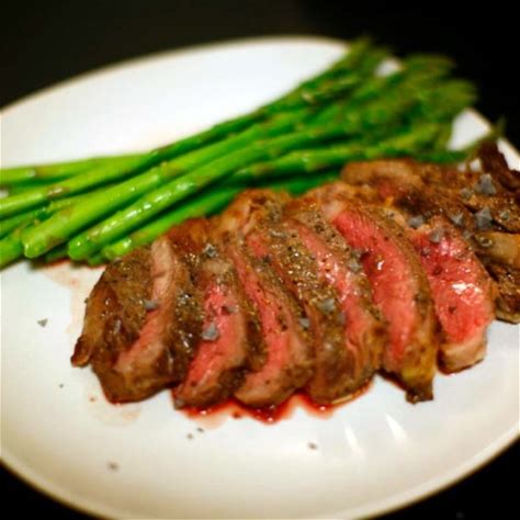 broiled-buffalo-steak-how-to-cook-meat image