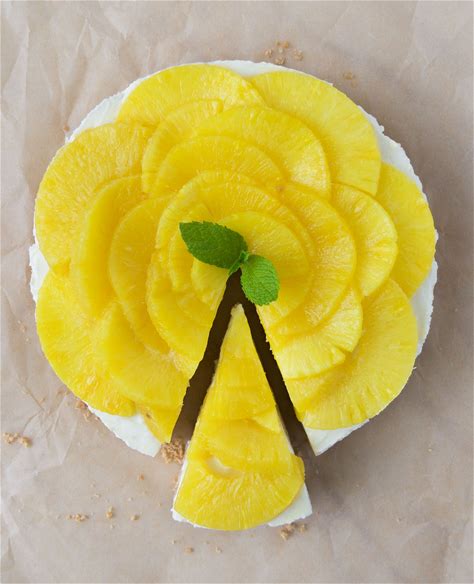 no-bake-pineapple-cheesecake-recipe-brazilian image