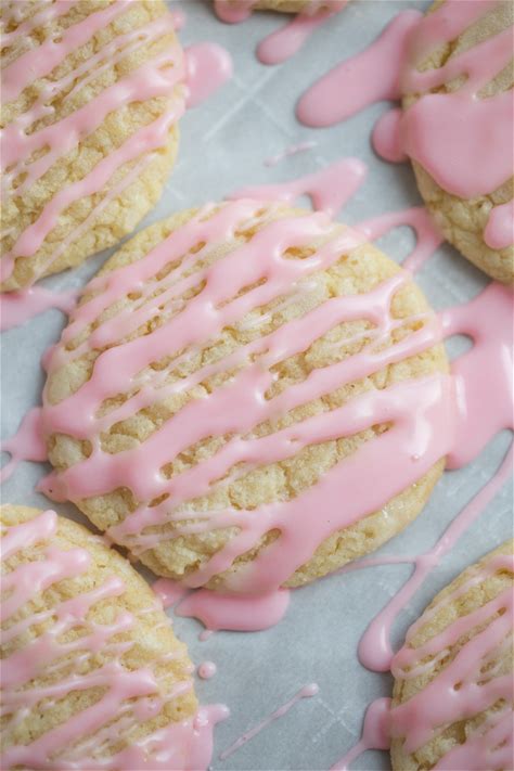 classic-sugar-cookies-laurens-latest image