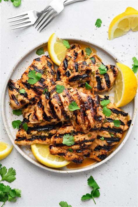 grilled-cilantro-lime-chicken-recipe-cookin-with image