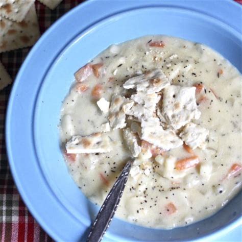 creamy-hearts-of-palm-clam-chowder-that-vegan image