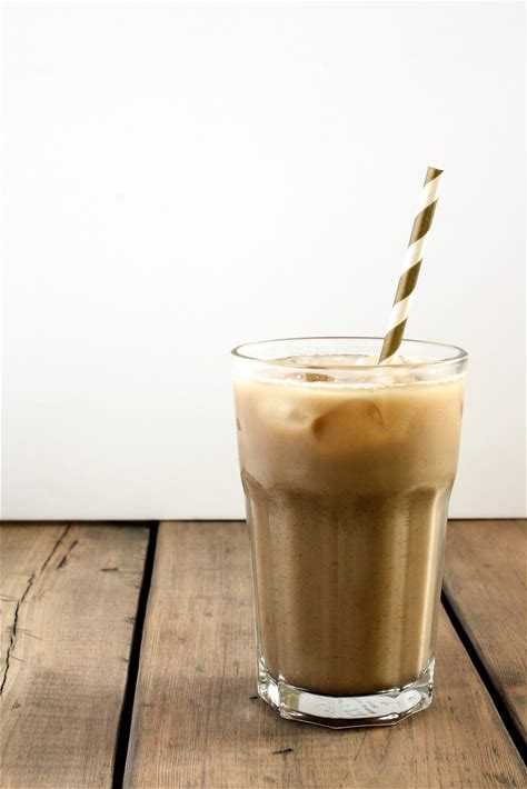 iced-latte-iced-coffee-recipe-how-to-make-an-iced image