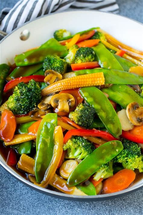 vegetable-stir-fry-dinner-at-the-zoo image