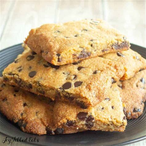 chocolate-chip-cookie-bars-low-carb-keto-gluten image