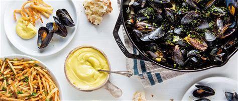 steamed-mussels-with-fries-aioli-recipe-tasting image