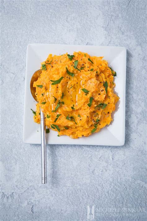 carrot-and-parsnip-mash-greedy-gourmet image