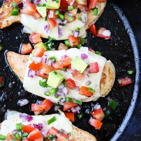 chicken-with-pico-de-gallo-and-pepper-jack-cheese image